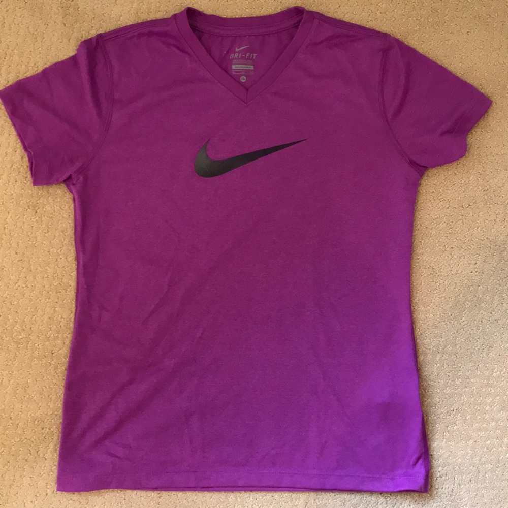 Nike dry fit t shirt